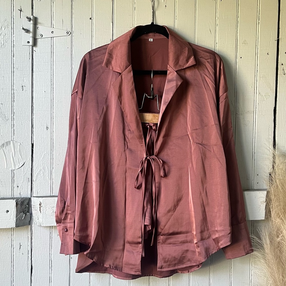 mauve satin front-tie blouse & shorts with pockets